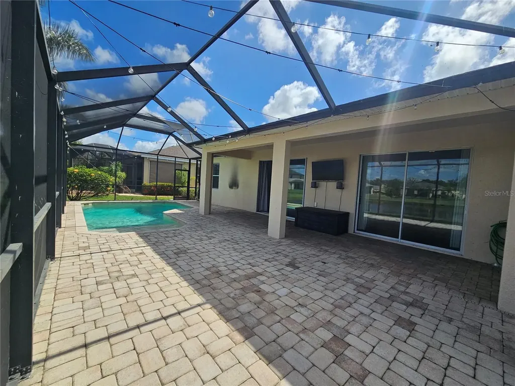 118 Peony Court Bradenton FL 34212