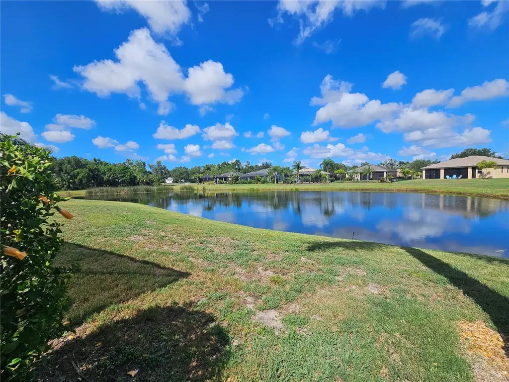 118 Peony Court Bradenton FL 34212