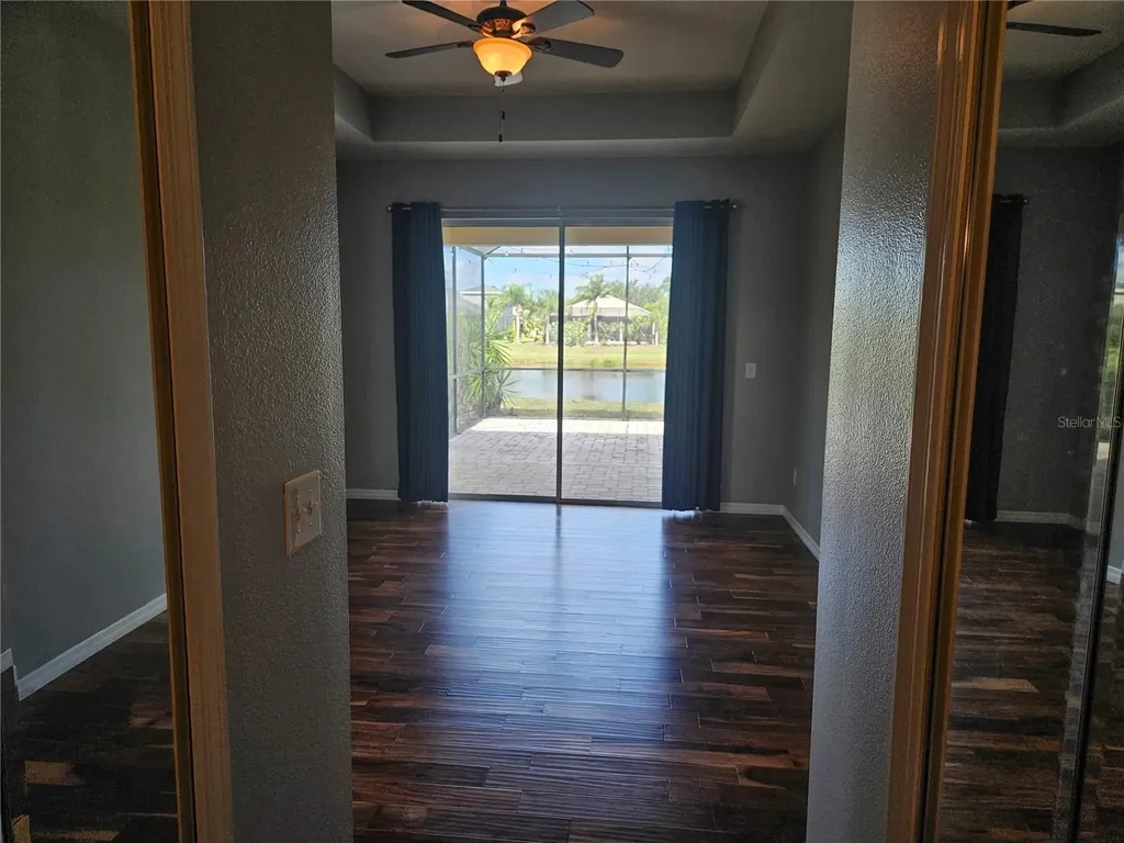 118 Peony Court Bradenton FL 34212