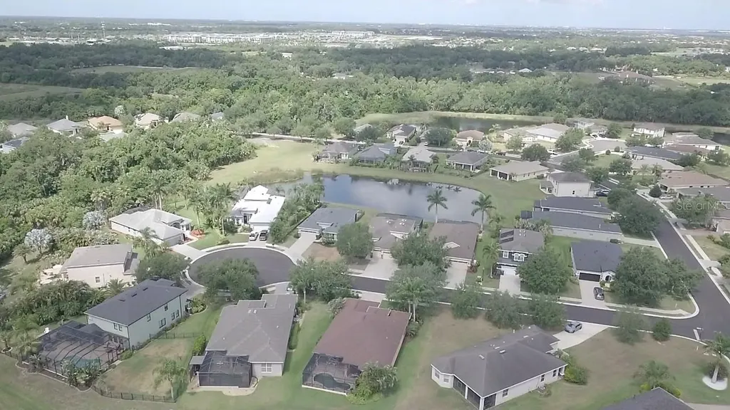 118 Peony Court Bradenton FL 34212
