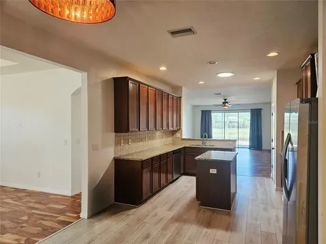 118 Peony Court Bradenton FL 34212