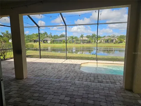 118 Peony Court Bradenton FL 34212