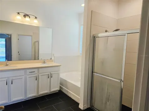 118 Peony Court Bradenton FL 34212