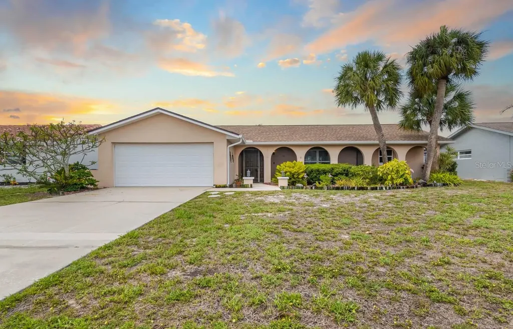 736 Flamingo Drive Apollo Beach FL 33572