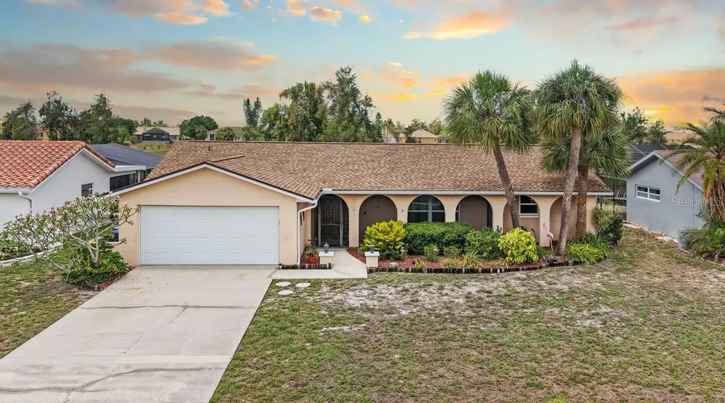 736 Flamingo Drive Apollo Beach FL 33572