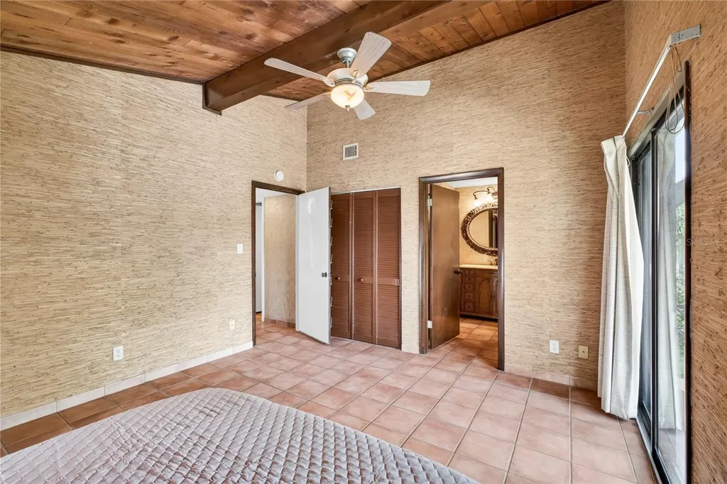 200 Maitland Avenue Altamonte Springs FL 32701