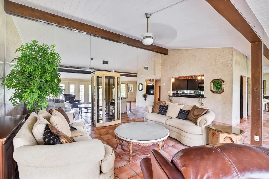 200 Maitland Avenue Altamonte Springs FL 32701