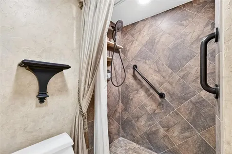 200 Maitland Avenue Altamonte Springs FL 32701
