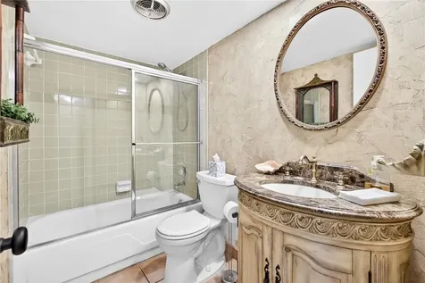 200 Maitland Avenue Altamonte Springs FL 32701