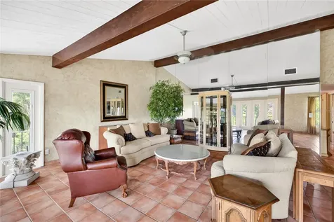 200 Maitland Avenue Altamonte Springs FL 32701