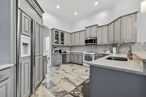 17912 Arbor Haven Drive Tampa FL 33647