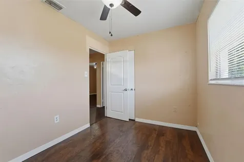 3235 Emerson Avenue S St Petersburg FL 33712