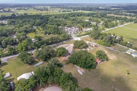 1751 E Highway 329 Citra FL 32113