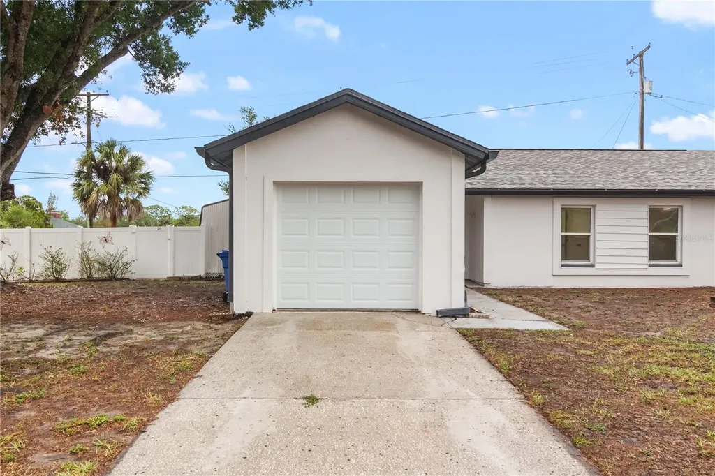 217 Francis Drive Apollo Beach FL 33572