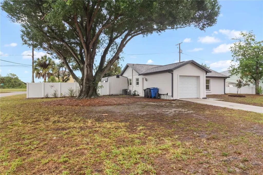 217 Francis Drive Apollo Beach FL 33572