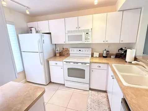 6322 Palma Del Mar Boulevard S St Petersburg FL 33715