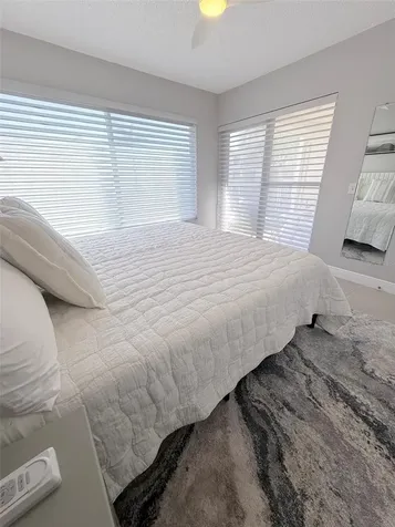 6322 Palma Del Mar Boulevard S St Petersburg FL 33715