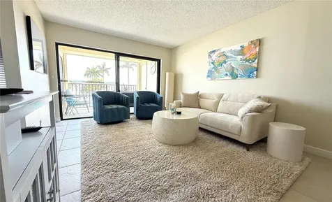 6322 Palma Del Mar Boulevard S St Petersburg FL 33715
