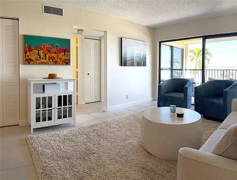 6322 Palma Del Mar Boulevard S St Petersburg FL 33715