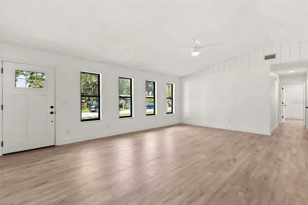 2527 Sabal Palm Drive Edgewater FL 32141