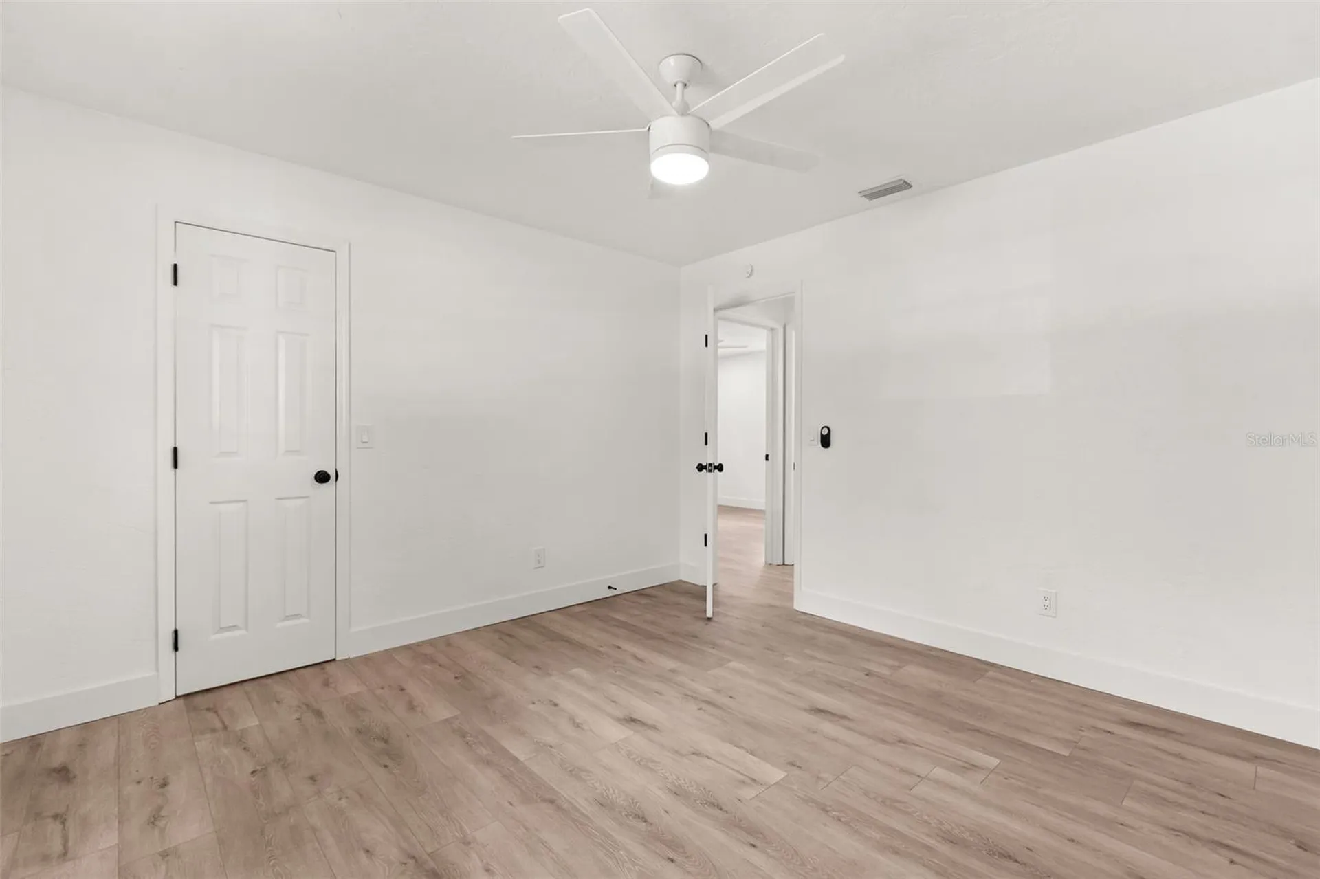 2527 Sabal Palm Drive Edgewater FL 32141