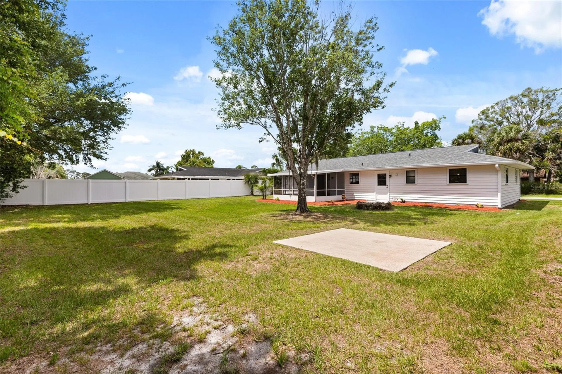 2527 Sabal Palm Drive Edgewater FL 32141