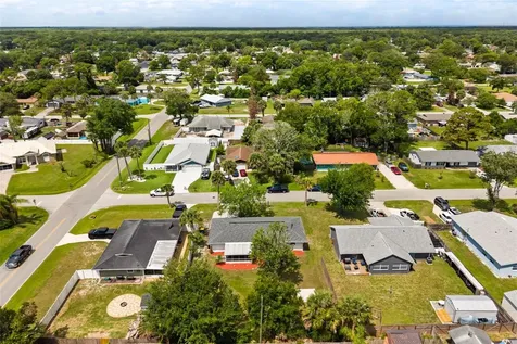 2527 Sabal Palm Drive Edgewater FL 32141