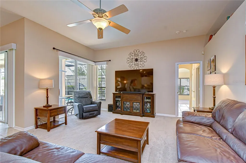 4609 Compass Oaks Drive Valrico FL 33596