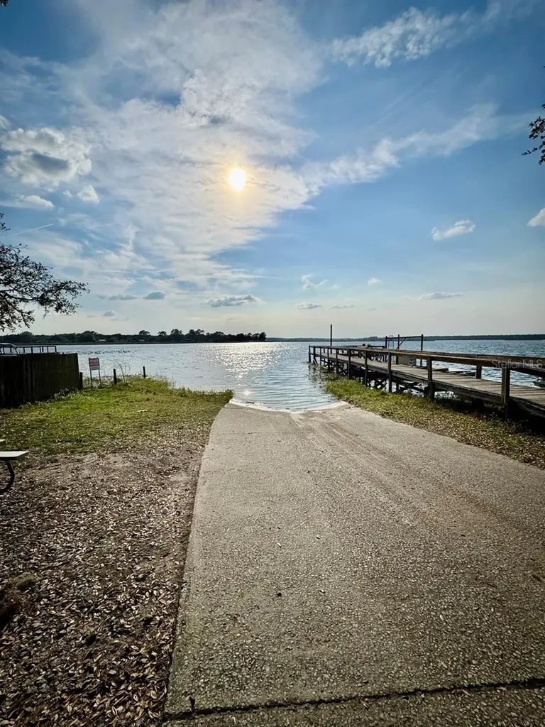 25232 NE 143rd Street Salt Springs FL 32134