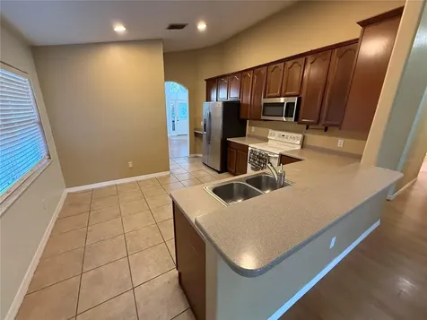 9812 Doriath Circle Orlando FL 32825