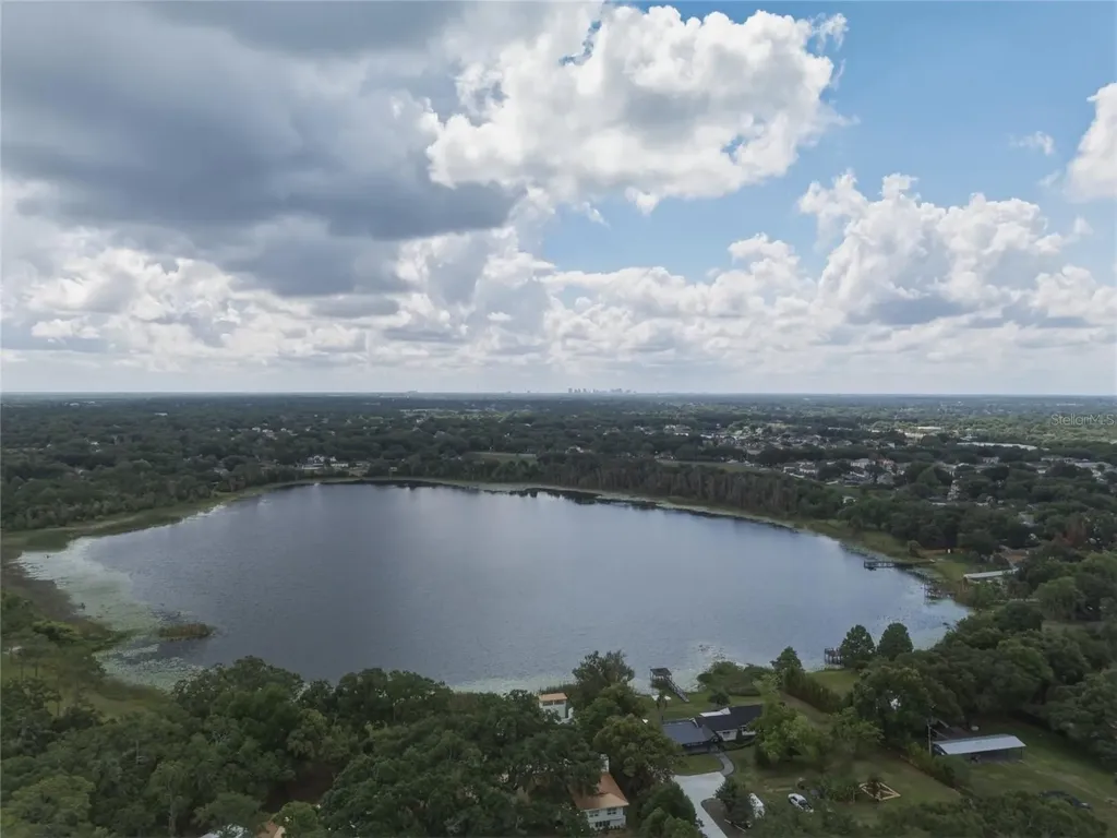 706 Lakeview Drive Ocoee FL 34761