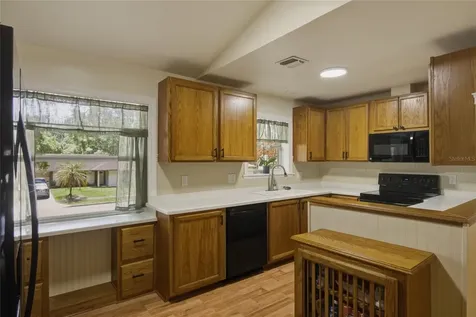 706 Lakeview Drive Ocoee FL 34761