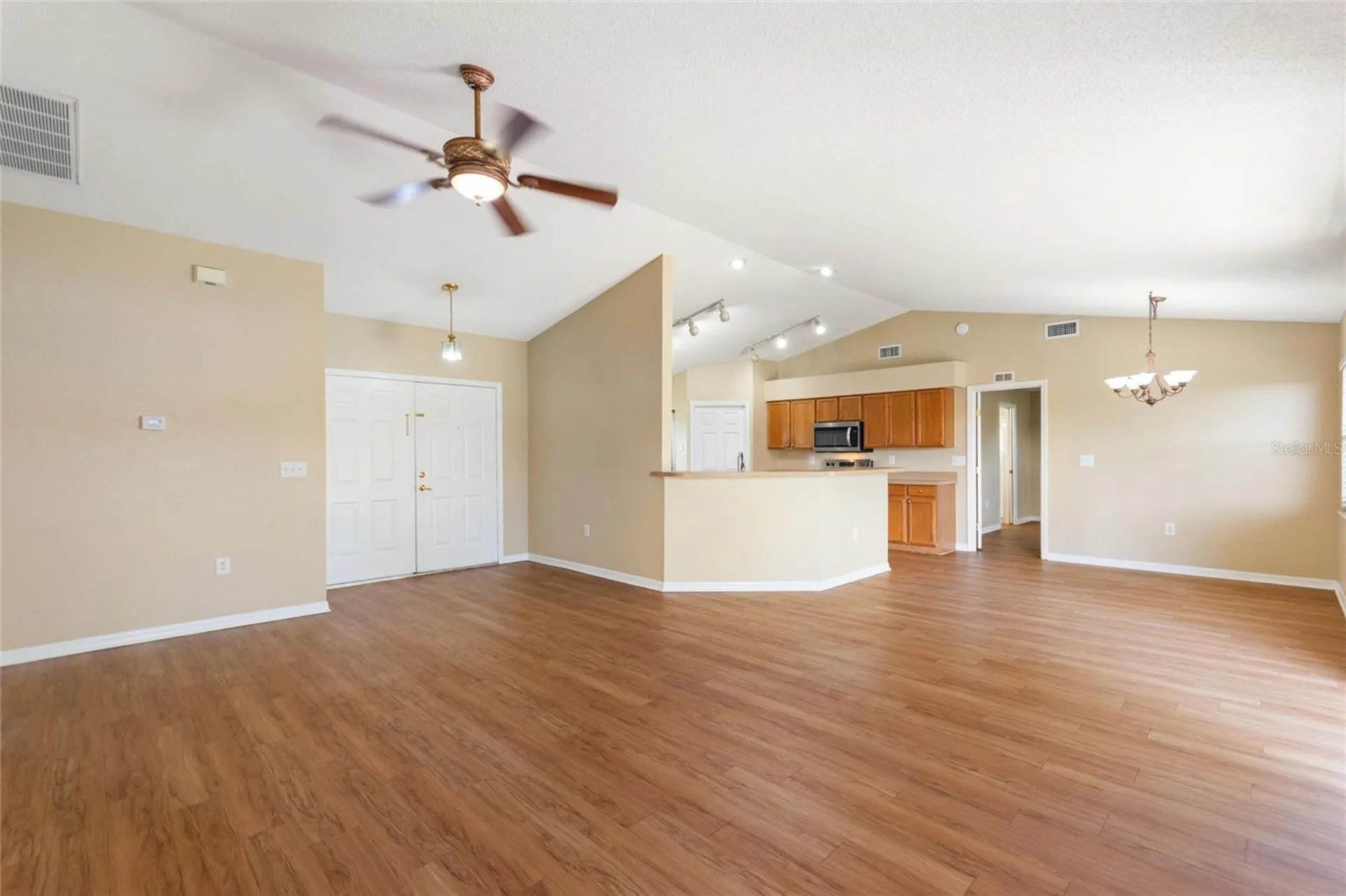 206 Windridge Street Davenport FL 33837
