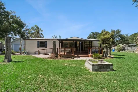 21128 Niles Avenue Mount Dora FL 32757
