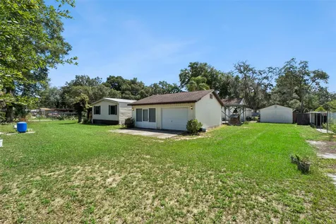 21128 Niles Avenue Mount Dora FL 32757