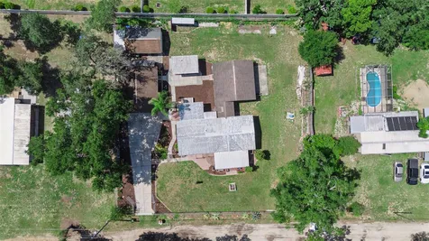 21128 Niles Avenue Mount Dora FL 32757