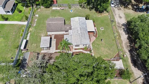 21128 Niles Avenue Mount Dora FL 32757