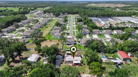 21128 Niles Avenue Mount Dora FL 32757