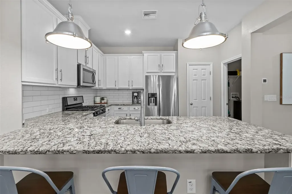 2542 Claymore Street Odessa FL 33556