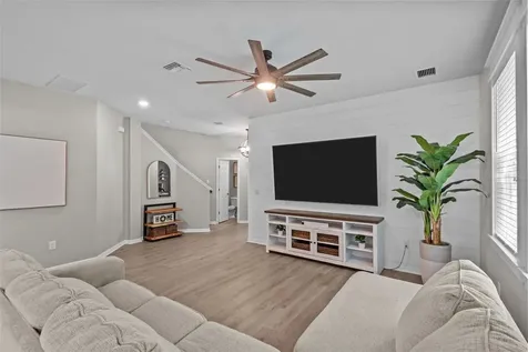 2542 Claymore Street Odessa FL 33556