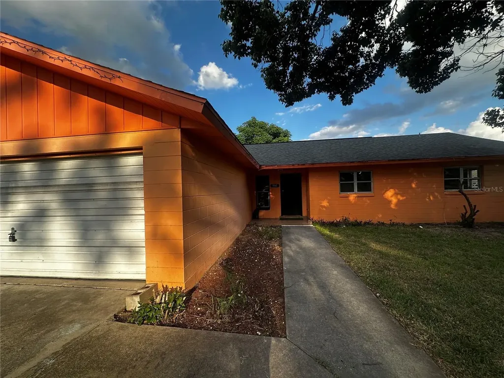 708 Bahia Circle Ocala FL 34472