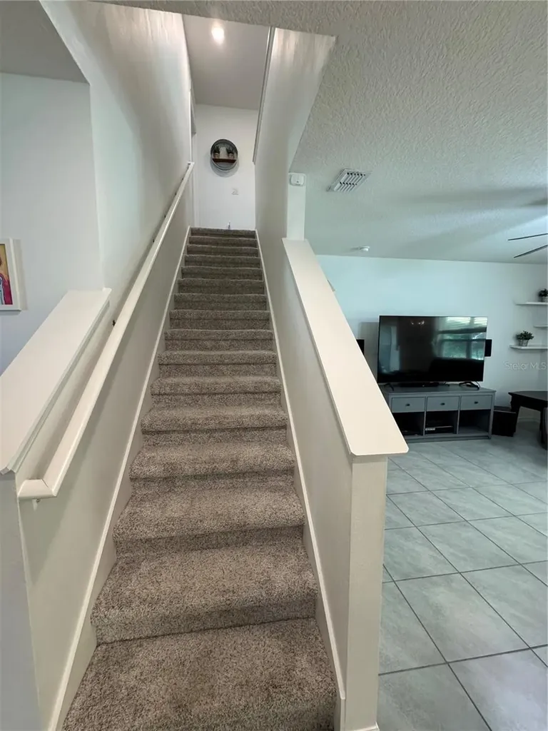 325 Charles Drive Deland FL 32724