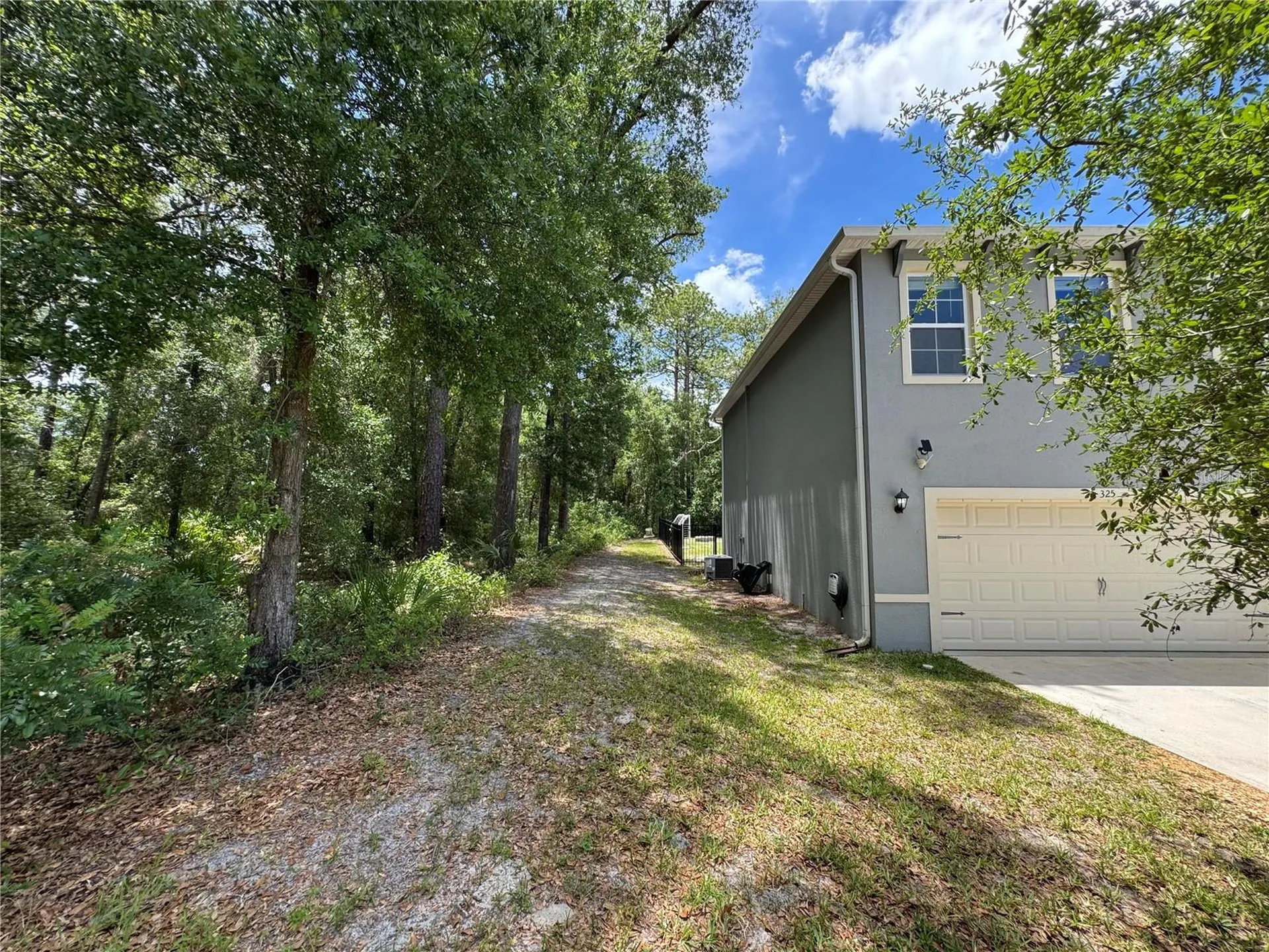 325 Charles Drive Deland FL 32724