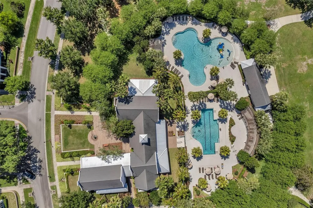5869 Meadowpark Place Lithia FL 33547