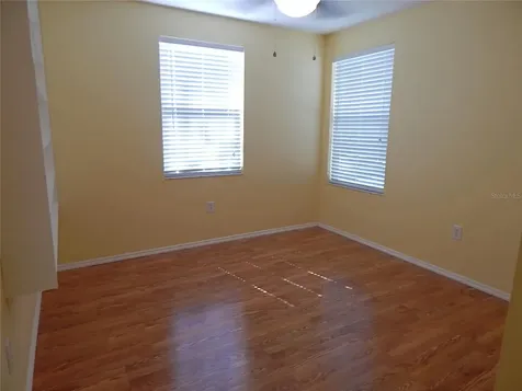 5869 Meadowpark Place Lithia FL 33547