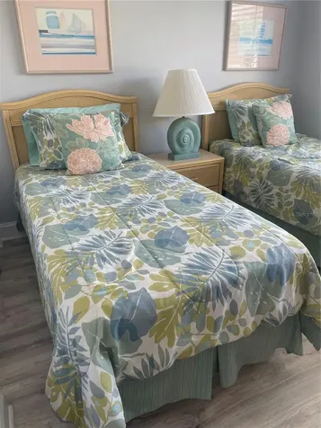 5724 La Puerta Del Sol Boulevard St Petersburg FL 33715