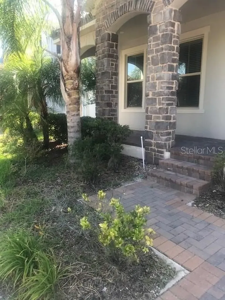 8360 Vivaro Isle Way Windermere FL 34786