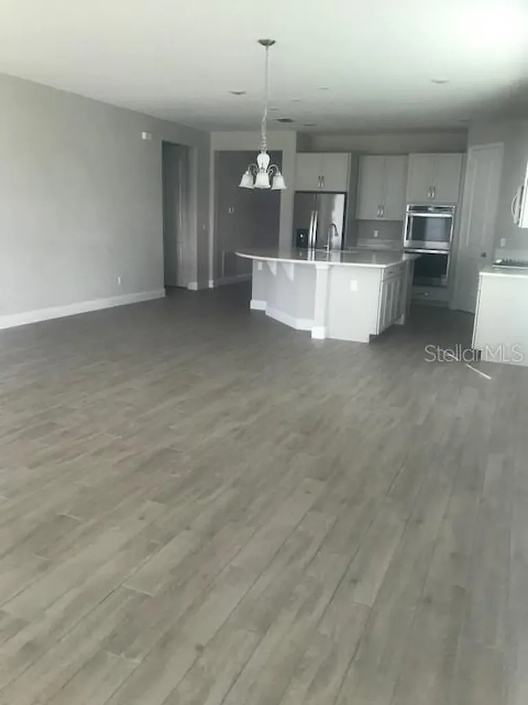 8360 Vivaro Isle Way Windermere FL 34786