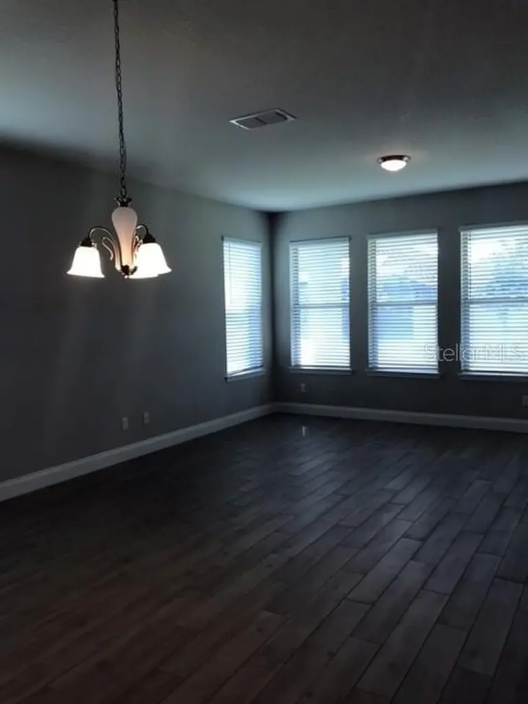 8360 Vivaro Isle Way Windermere FL 34786