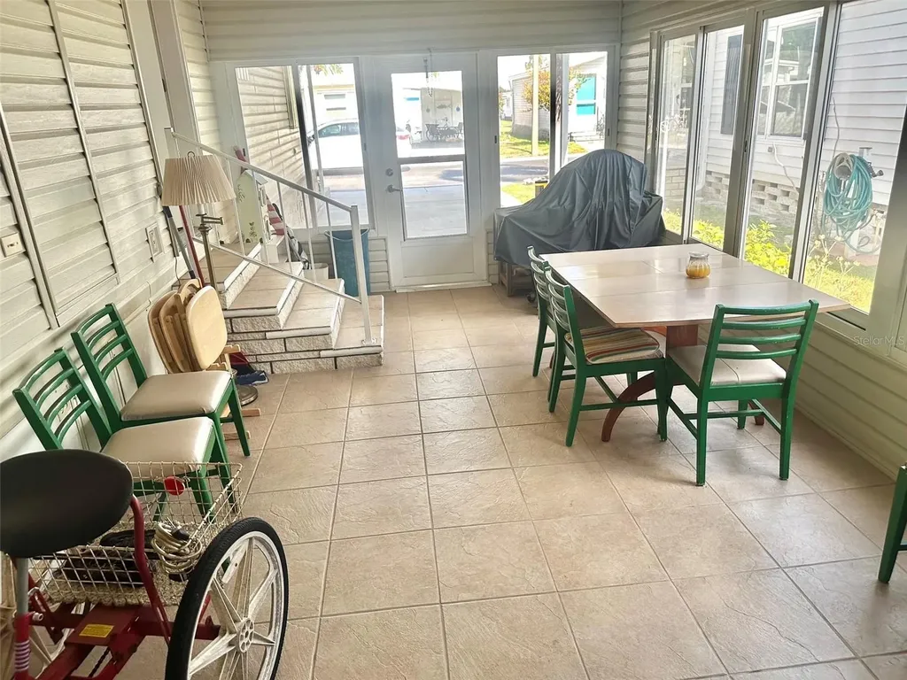 11208 101st Street Largo FL 33773
